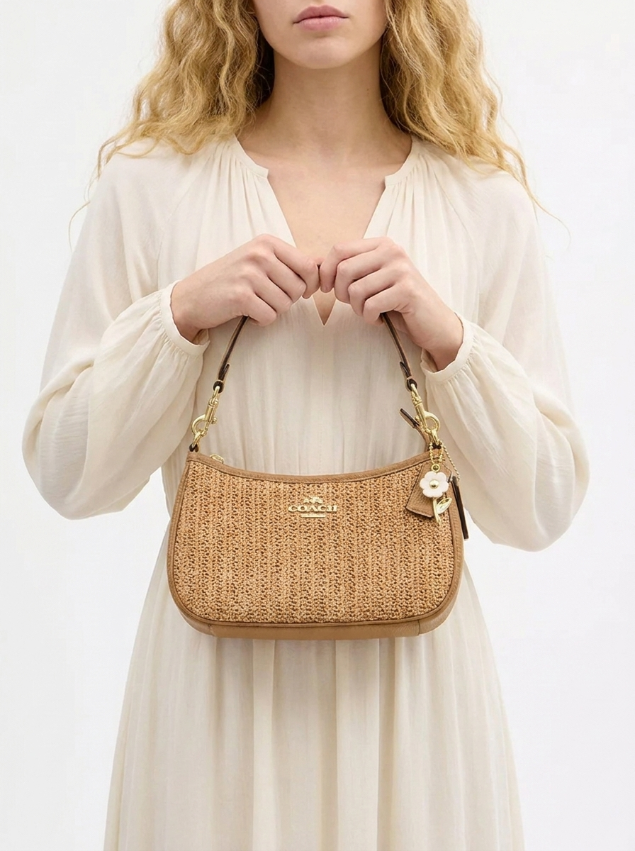 Teri Shoulder Bag